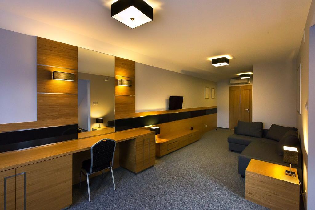 Hotel Karo Radom Room photo